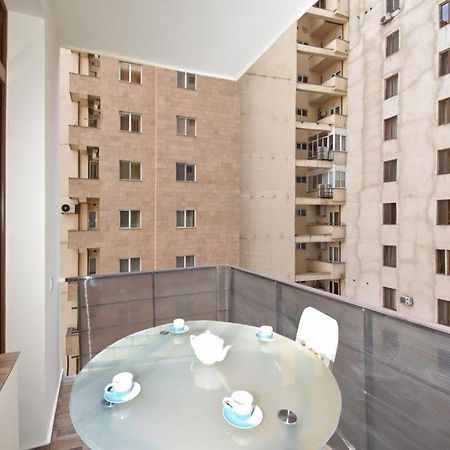 74/3New Building In The Center Of The Capital Apartamento Erevan Exterior foto