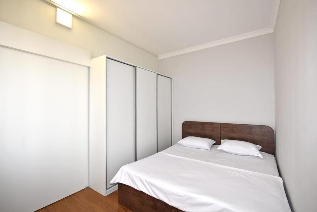 74/3New Building In The Center Of The Capital Apartamento Erevan Exterior foto