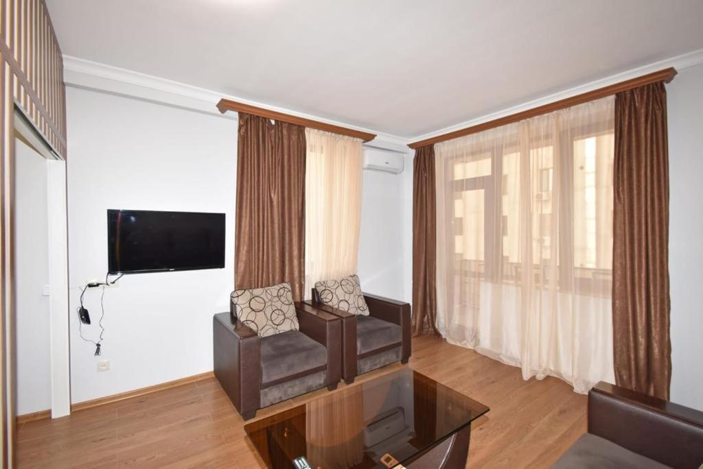 74/3New Building In The Center Of The Capital Apartamento Erevan Exterior foto